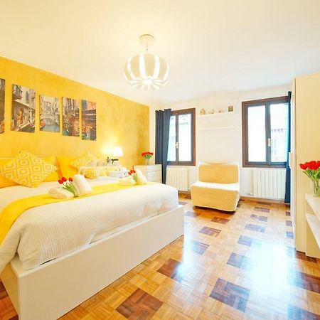 Calle Dei Fabbri Apartment Βενετία Εξωτερικό φωτογραφία